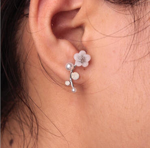 Shuangshuo Pearl Flower Earrings